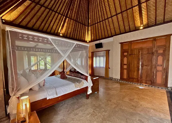 Villa Pastiny Santy *